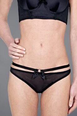 Bordelle Lingerie - Harness Thong - Black