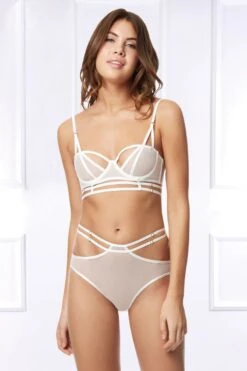 Bluebella - Rowan Bra - White 11 Bluebella - Rowan Bra - White -Exquisites Dessous-Geschäft BLUEBELLA ROWAN BRA 2 1280x1280