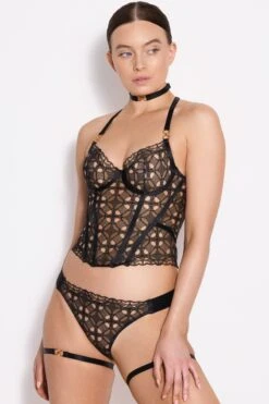 Bordelle Lingerie - Circe Strap Garters Set - Black -Exquisites Dessous-Geschäft BORDELLE LINGERIE CIRCE STRAP GARTERS SCHWARZ 7 1280x1280