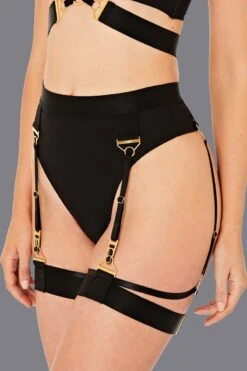 Bordelle Lingerie - Rey High Waist Thong - Black 18 Bordelle Lingerie - Rey High Waist Thong - Black -Exquisites Dessous-Geschäft BORDELLE LINGERIE REY HIGH WAIST THONG BLACK 5 1280x1280