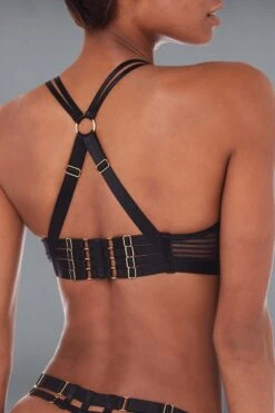 Bordelle Lingerie - Scala Soft Cup Bra Triangle Bra - Black 19 Bordelle Lingerie - Scala Soft Cup Bra Triangle Bra - Black -Exquisites Dessous-Geschäft BORDELLE SCALA SOFT CUP BRA 6 1280x1280