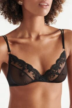 Bracli - Bella Bra Triangle Bra - Black 30 Bracli - Bella Bra Triangle Bra - Black -Exquisites Dessous-Geschäft BRACLI BELLA BRA BLACK 5 1280x1280