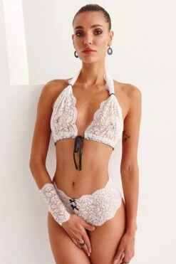 Bracli - Paris Dark Pleasure Glove - White Black -Exquisites Dessous-Geschäft BRACLI DARK PARIS GLOVE WEISS SCHWARZ 3 1280x1280