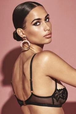 Bracli - London Bra / Triangle Bra - Black -Exquisites Dessous-Geschäft BRACLI LONDON BRA 3 1280x1280