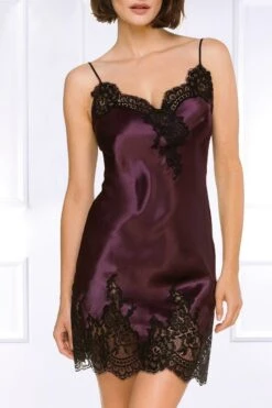 Coemi - Jemma Satin Slip Dress - Damson/Black -Exquisites Dessous-Geschäft COEMI JEMMA NIGHTDRESS DAMSON BLACK 4 1280x1280