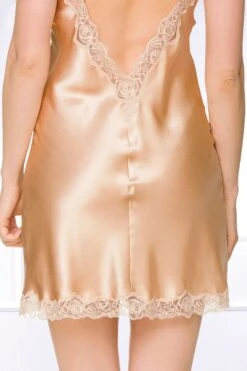 Coemi - Saia Satin Slip Dress - Apricot -Exquisites Dessous-Geschäft COEMI SAIA SHORT NIGHTDRESS BARE 7 1280x1280