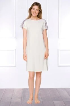 Coemi - Tia Micromodal Nightdress - Champagne -Exquisites Dessous-Geschäft COEMI TIA SHORT NIGHTDRESS SHORT SLEEVES CREAM LAVENDER 5 1280x1280