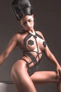 Luxxa - Open Body Harness - Sahba Line -Exquisites Dessous-Geschäft Luxxa Sahba Nude Ouvert Body Harness 01241 2 1280x1280