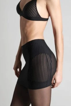 Maison Close - Bande à Part Mini Skirt - Black -Exquisites Dessous-Geschäft MAISON CLOSE BANDE A PART SHORT SKIRT 1 1280x1280