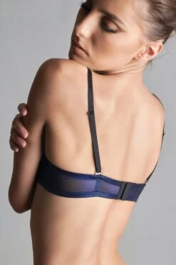 Maison Close - Blue Angel Open Bra - Metallic Blue -Exquisites Dessous-Geschäft MAISON CLOSE BLUE ANGEL OUVERT BH 8 1280x1280