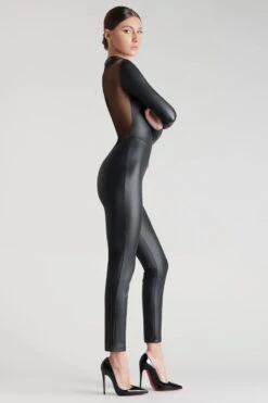 Maison Close - Chambre Noire Open Catsuit - Wetlook Black -Exquisites Dessous-Geschäft MAISON CLOSE CHAMBRE NOIR CATSUIT SCHWARZ 4 1280x1280