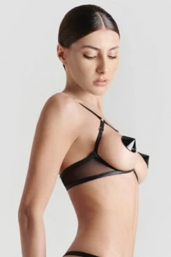 Maison Close - Chambre Noire Open Bra - Wetlook Black -Exquisites Dessous-Geschäft MAISON CLOSE CHAMBRE NOIR OUVERT BH 9 1280x1280