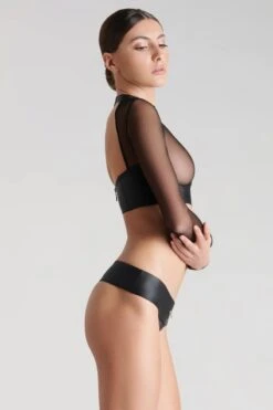 Maison Close - Chambre Noire Tanga - Wetlook Black -Exquisites Dessous-Geschäft MAISON CLOSE CHAMBRE NOIRE TANGA 6 1280x1280