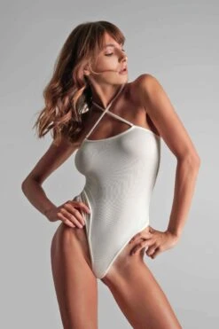 Maison Close - La Femme Amazone Bodysuit - Champagne -Exquisites Dessous-Geschäft MAISON CLOSE LA FEMME AMAZONE BODY SPAGHETTI STRAPS CHAMPAGNER 1 1280x1280