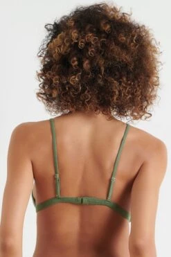 Maison Close - La Femme Amazone Triangle Bra - Kaki -Exquisites Dessous-Geschäft MAISON CLOSE LA FEMME AMAZONE TRIANGLE BH KAKI 4 1280x1280
