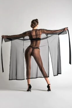 Maison Close - Madame Reve Mesh Kimono - Black -Exquisites Dessous-Geschäft MAISON CLOSE MADAME REVE KIMONO LONG SCHWARZ 3 1280x1280