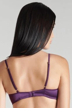 Maison Close - Villa Satine Wired Bra - Violet -Exquisites Dessous-Geschäft MAISON CLOSE VILLA SATINE BALCONETTE BH PURPLE 5 1280x1280