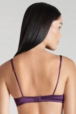 Maison Close - Villa Satine Lace Bra - Violet -Exquisites Dessous-Geschäft MAISON CLOSE VILLA SATINE BALCONETTE PURPLE 6 1280x1280