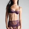 Maison Close - Villa Satine Suspender Belt - Violet -Exquisites Dessous-Geschäft MAISON CLOSE VILLA SATINE STRAPSGUERTEL PURPLE 2 1280x1280