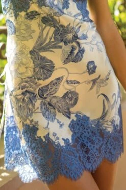 Marjolaine - Babette Silk Slip Dress - Multicolor -Exquisites Dessous-Geschäft MARJOLAINE PIXIE COMBINETTE 4PIX0101 COBALT 2 1280x1280