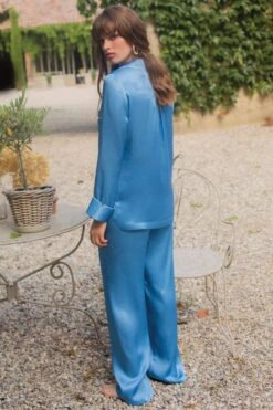 Marjolaine - Silk Pajama Set - Cobalt 17 Marjolaine - Silk Pajama Set - Cobalt -Exquisites Dessous-Geschäft MARJOLAINE PYJAMA 4MES5501 COBALT 9djlVd4NYysW7O 1280x1280