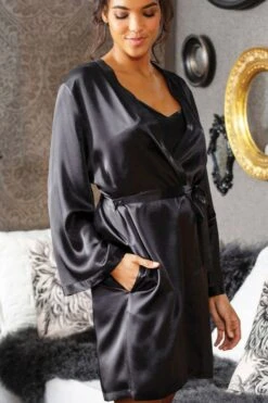 Marjolaine - Soie Unie Laser Silk Kimono - Black