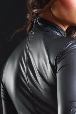 Maison Catanzaro - Lexi Wetlook Robe - Black -Exquisites Dessous-Geschäft PATRICE CATANZARO LEXI ROBE WETLOOK BLACK 7 1280x1280