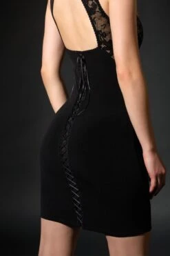 Patrice Catanzaro - Saori Lycra Robe - Black 22 Patrice Catanzaro - Saori Lycra Robe - Black -Exquisites Dessous-Geschäft Saori Lycra Robe Catanzaro 8cPCITyThbTO8n 1280x1280