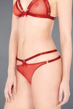 Bordelle Lingerie - Harness Thong G-String - Red -Exquisites Dessous-Geschäft bordelle 8 3575 1280x1280